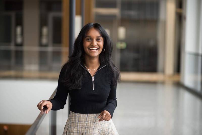 krithika.jpg krithika.jpg